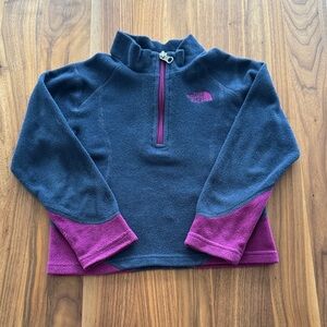 The North Face Kids' Fleece Pullover - Charcoal and Fuchsia